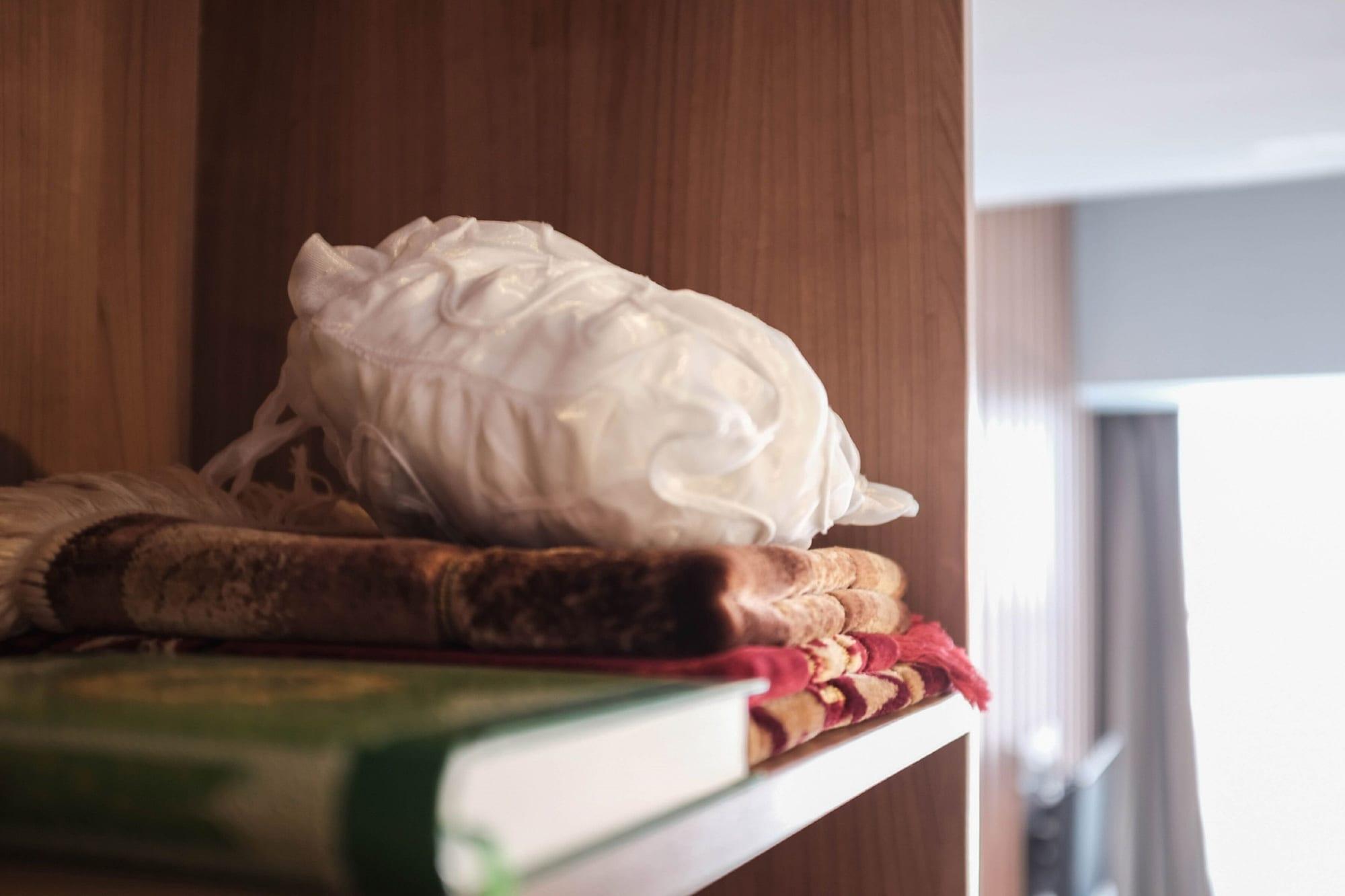คาส ตูกู  Hotel ยอกยาการ์ตา ภายนอก รูปภาพ